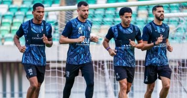 الكاف يخطر الزمالك رسميا بنقل مباراة بلاك بولز فى الكونفدرالية للقاهرة